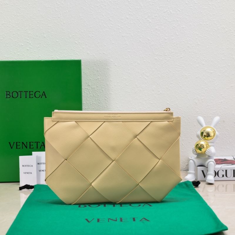 Bottega Veneta Clutch Bags